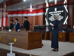 Rapat Paripurna IV DPRD Kabupaten Ogan Ilir Tahun Sidang 2024 Dalam Rangka Pengambilan Sumpah PAW