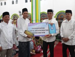 Gelar Safari Ramadan, Pj Bupati OKI Didaulat Imami Salat Tarawih