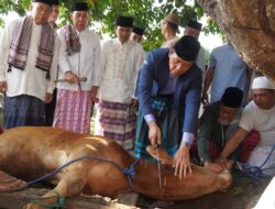 Idul Adha, Pj. Bupati OKI Salat Id dan Berkurban di Masjid Sukadana